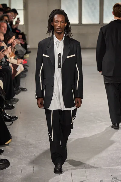 Look 36